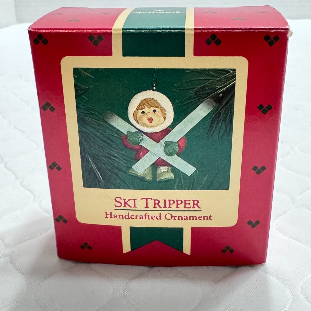 Vintage 1986 Hallmark Keepsake Handcrafted Ornament 'Ski Tripper' NOS
